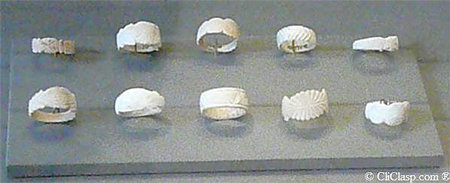 Rings carved out of shells, XIII to XII BC, from Medio Assyrians, Mari civilisation