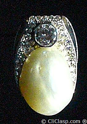 1935 Raymond Templier Art Deco brooch with natural pearl